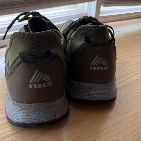 New RBX size 11 running shoes - Picture 4 of 5